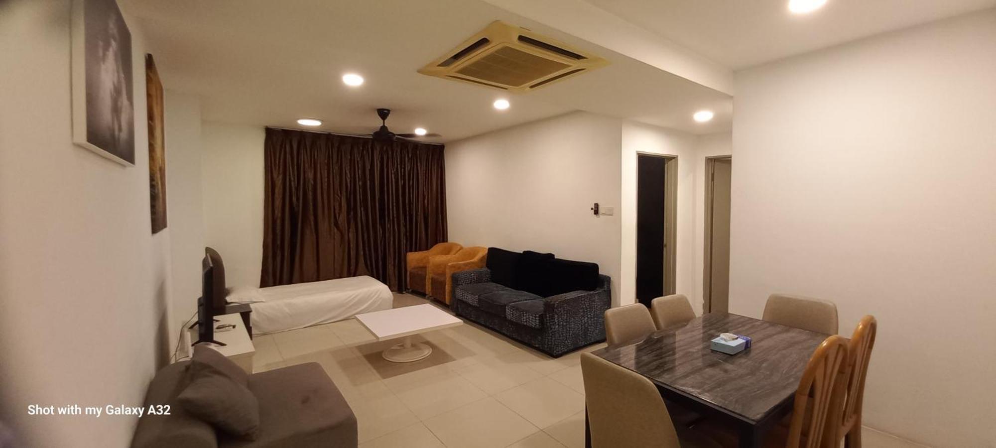 One Maxim Residence At Taragon Куала-Лумпур Экстерьер фото